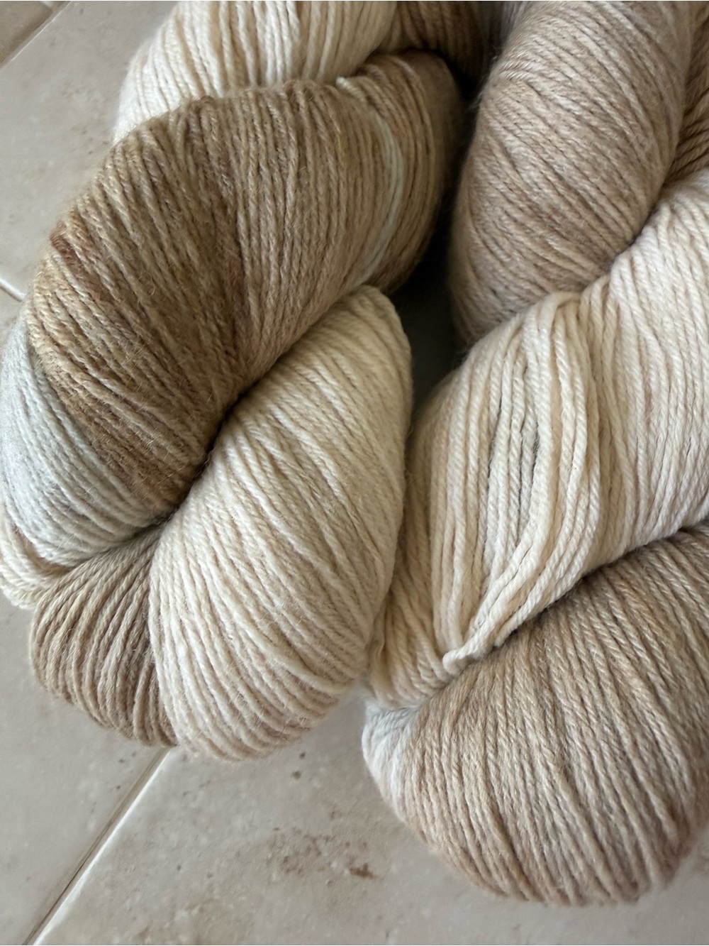 Cloudborn Fibers Merino Superwash Sock Twist Handpaints Yarn - Coffee With Milk - Picture 6 of 8